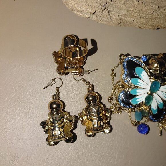 Perfume Butterfly Statement Jewelry Set Necklace Earring Ring Enamel Detailing - Picture 5 of 11